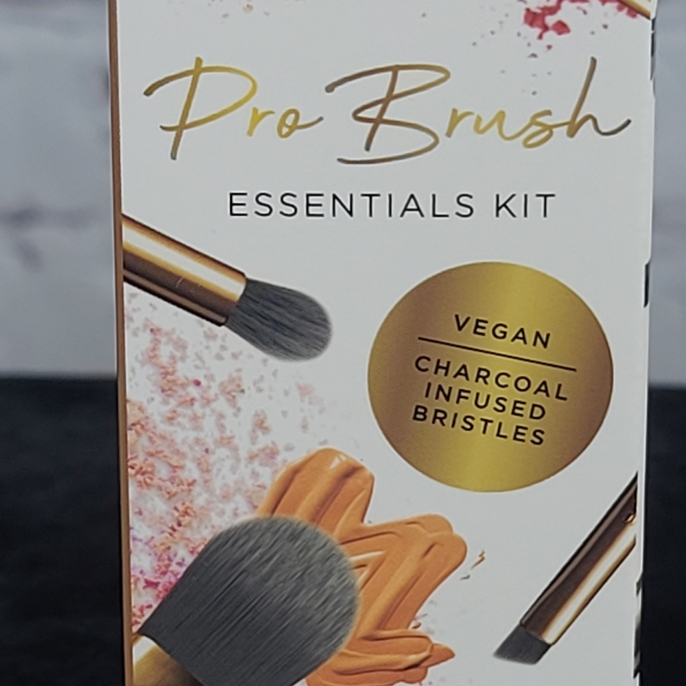 BDB Pro Brush Essentials Kit - Picture 2 of 5